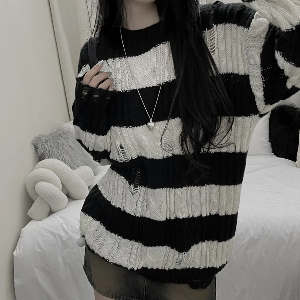 

Loose Fit Knitted Sweater Soft Cozy Stripe Hole Design Mid-Length Lazy Sle Retro Women's Faion Spring Season round Ne