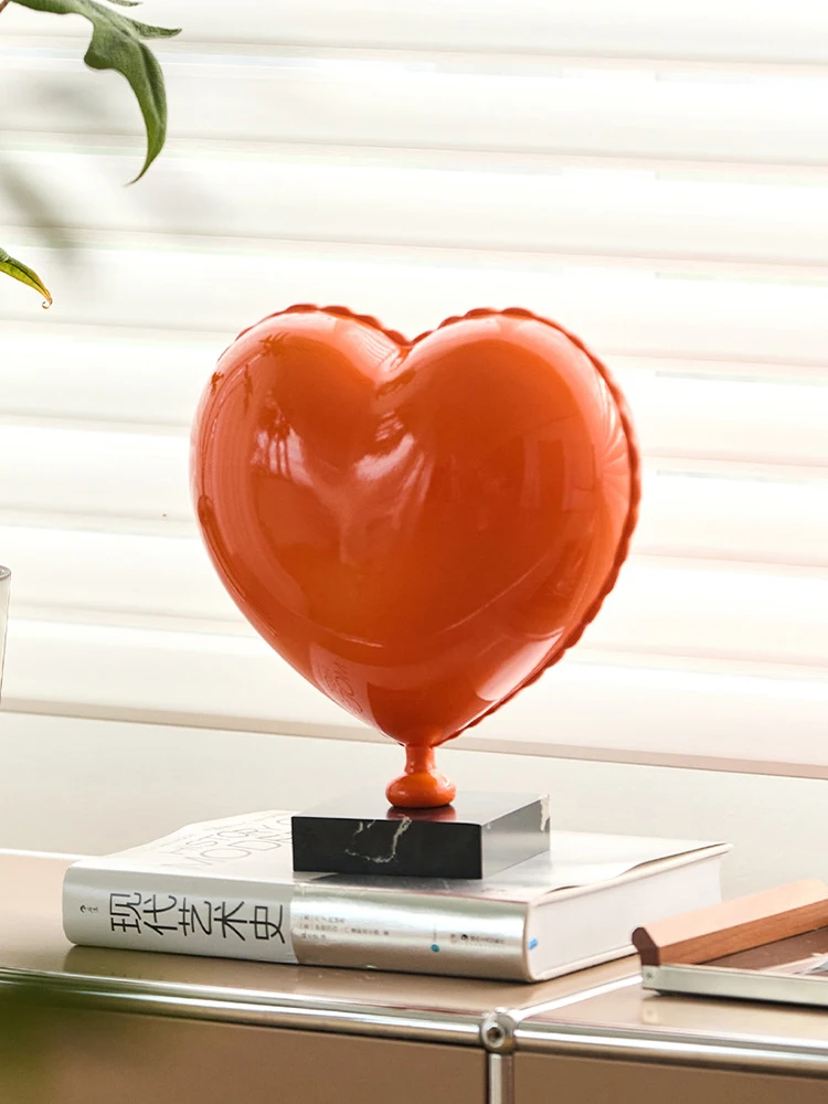 Creative Love Balloon Sculpture Art Ornament Living Room Entrance TV Cabinet Desktop Decoration Gift