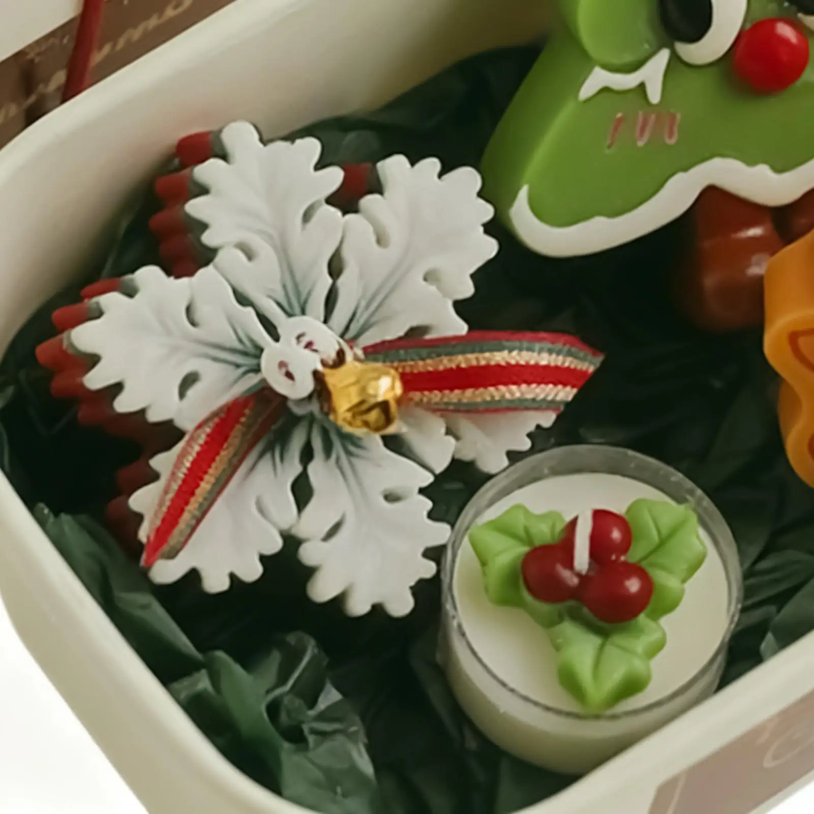 Christmas Candles Craft Wax Aromatherapy Decor Christmas Tree Candle Decor For Mother Family Birthday Fall Home Autumn