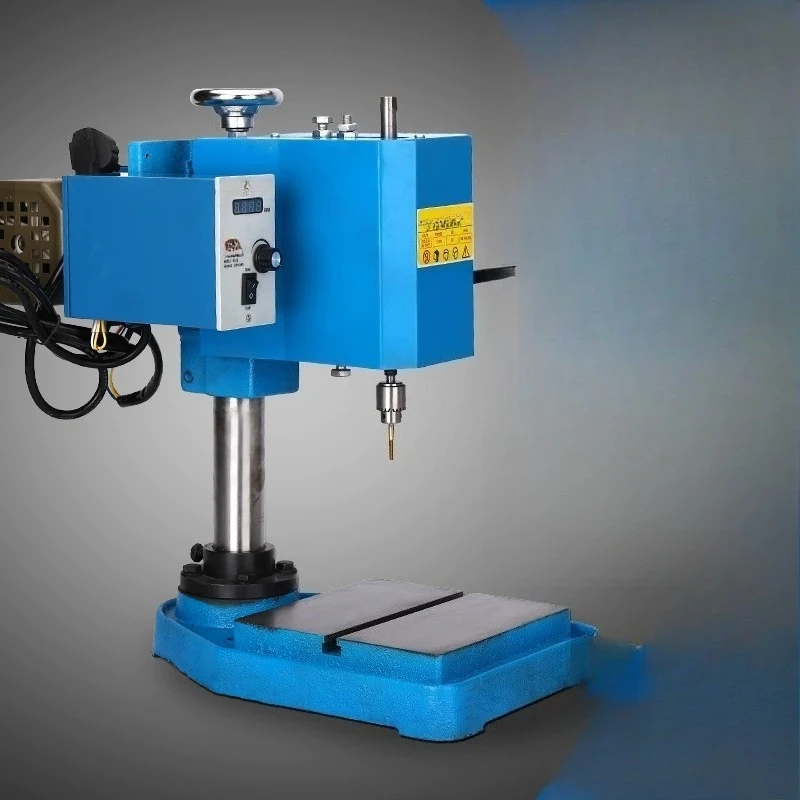 Tapping machine, desktop stepless speed regulation high-precision micro 0.5mm1mm2mm3mm tapping machine