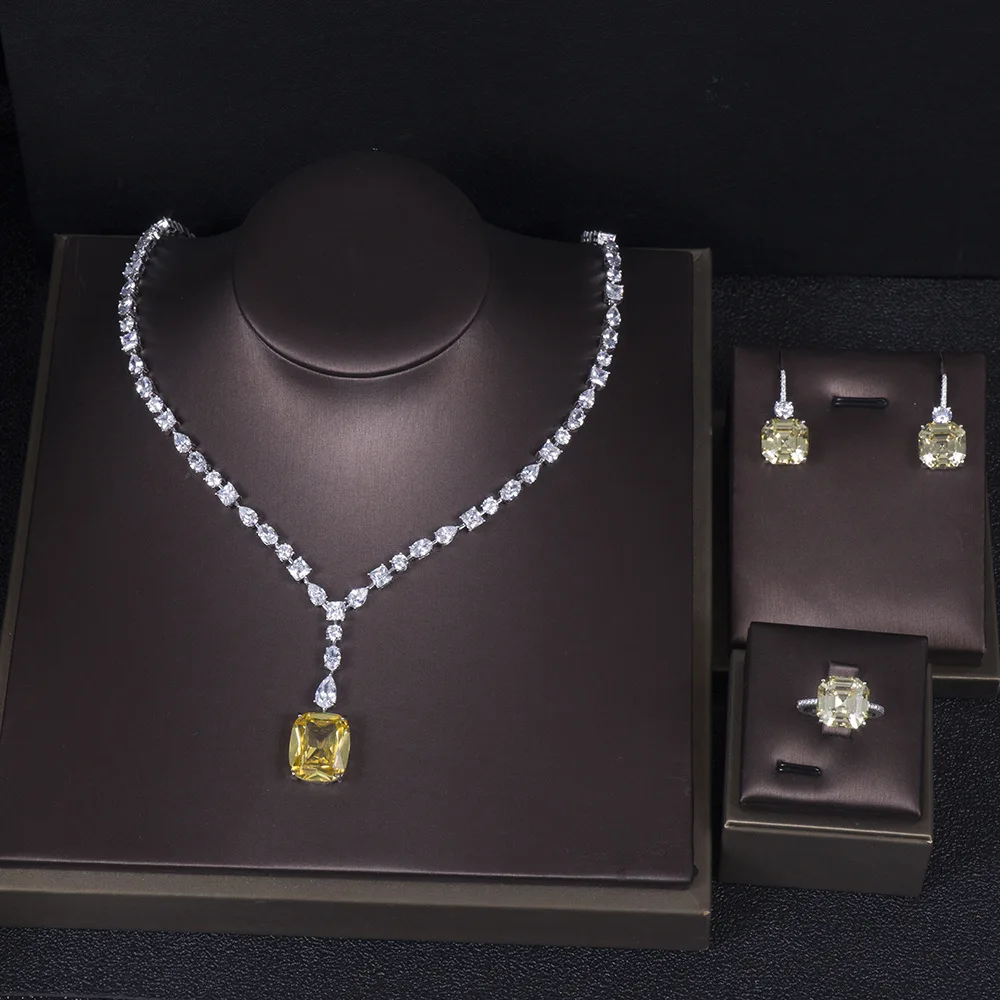 Luxury Square Rhinestone Crystal Necklace Wedding Necklace Fashion Jewelry Accessories