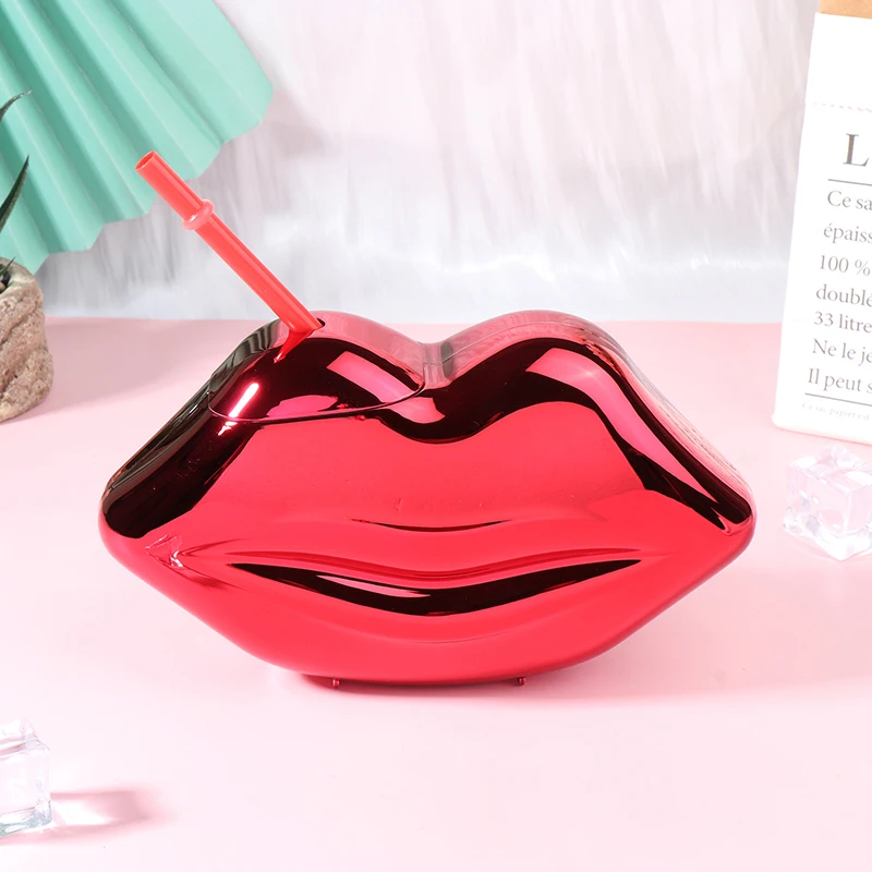 1Pc 700ML Unique Lip-Shaped Cups With Straw Flash Cocktail Cup Nightclub Bar Party Straw Wine Glass Drinking Syrup Tea Bottle