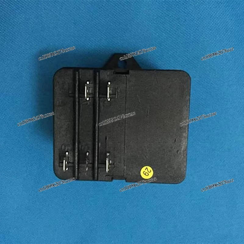 

Air Conditioner 46020052 Three-phase Reverse Wrong-phase Protector 380V46020076 Phase Sequence Protector