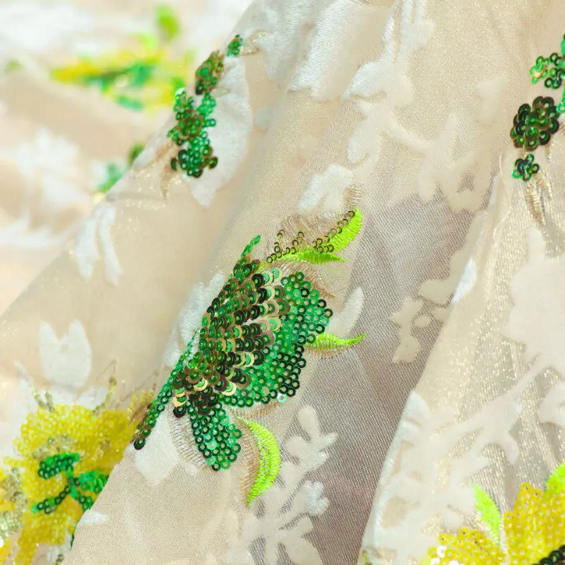 Hotfix Burnout Velvet Designer Fabric with Decorative Woven Pattern for Cheongsam Apparel and Luxury Garment Workshops