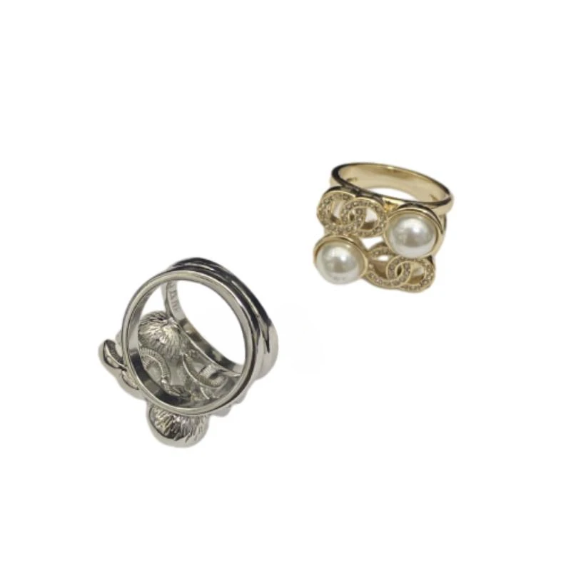 حلقات أنيقة ذات لونين، لؤلؤية - مزينة بسلسلة - مثل التصميم، فريدة ورائعة #2