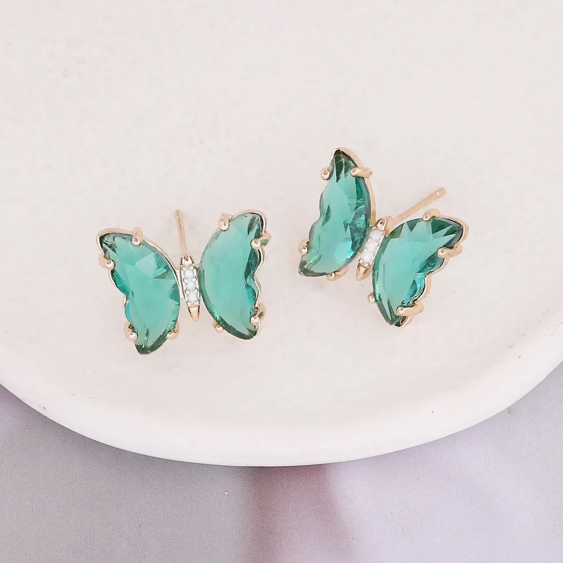 Fashion Crystal Glass Butterfly Stud Earring for Women New Hole Green Color Transparent Animal Jewelry Christmas Girl Gift