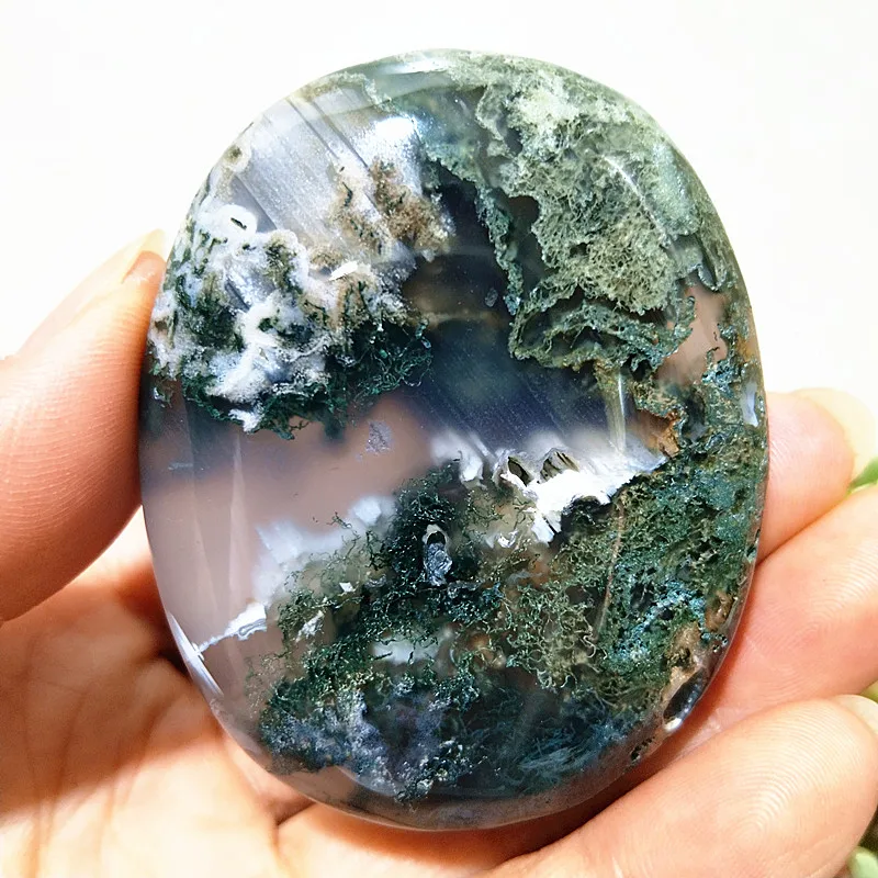 Natural Stone Moss Agate Crystal Palm Plaything Material Spiritual Meditation Reiki Healing Feng Shui Room Decoration