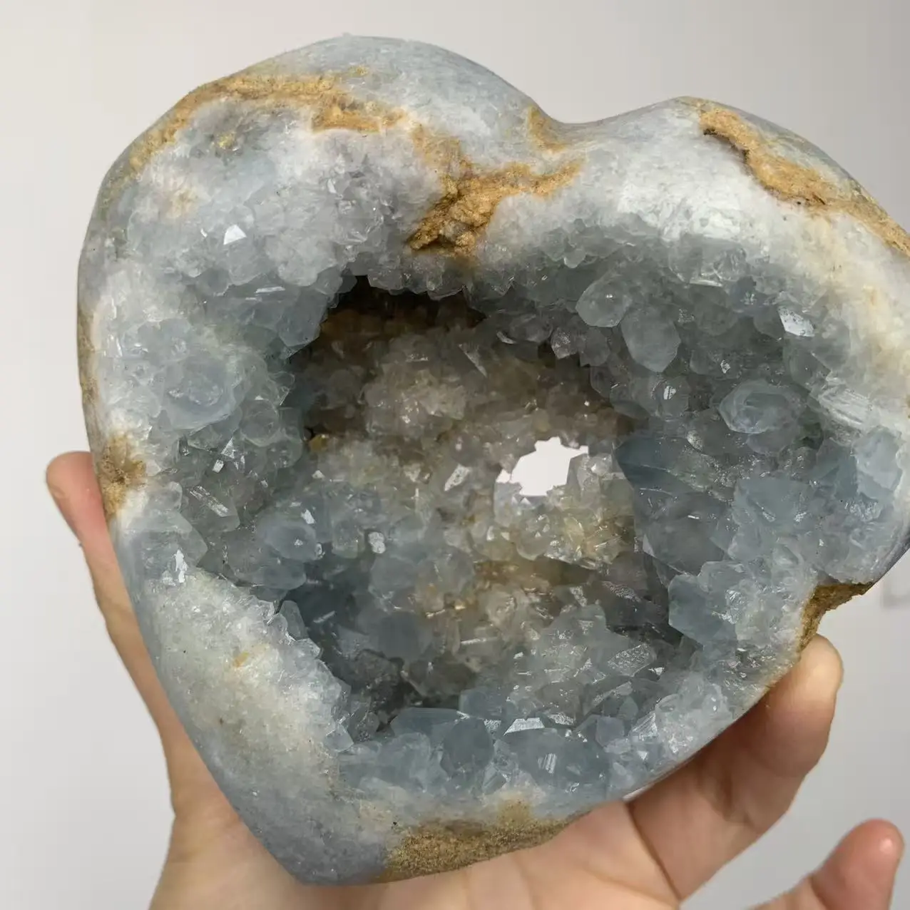 What You See Is What You Get! Natural Blue Crystal Heart-Shaped Gemstone, Energy Stone, Healing With Qi, Decoration For Home And