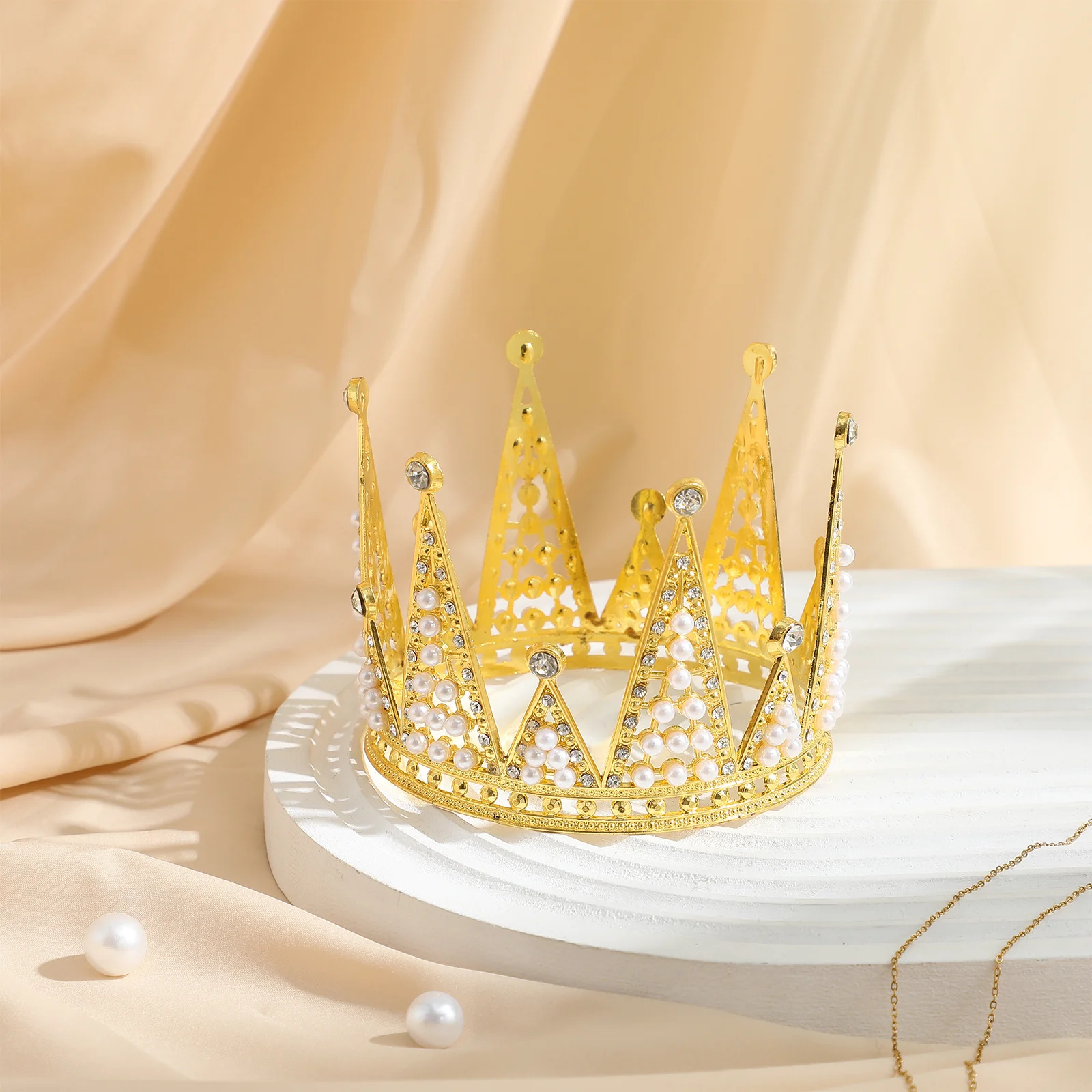 Couronne diadème triangulaire en strass doré, décoration de cheveux de mariage pour mariée, bal de promo, Cosplay, accessoire de photographie