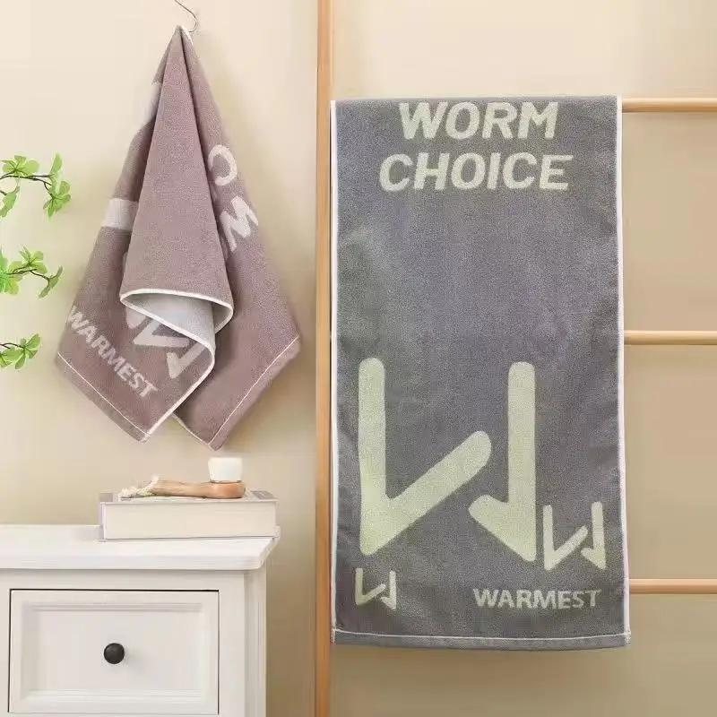 Extra-thick Cotton Bath Towel, Extended Highly Absorbent, for Home Use, Adults, Fitness, Sweat Absorption, and Showering.