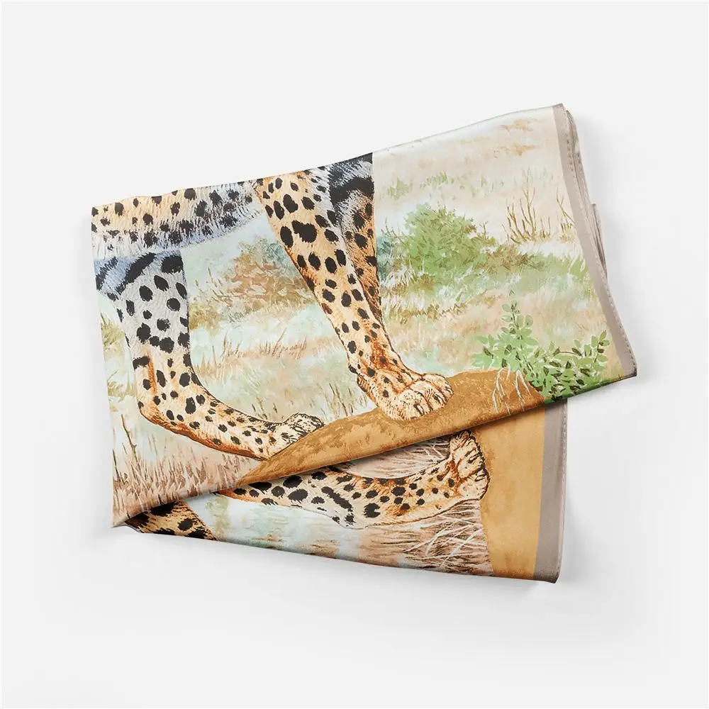 Gifts Leopard Print Square Scarf 53cm Animal Pattern Neck Scarf Lightweight French Style Bandana Scarf for Women