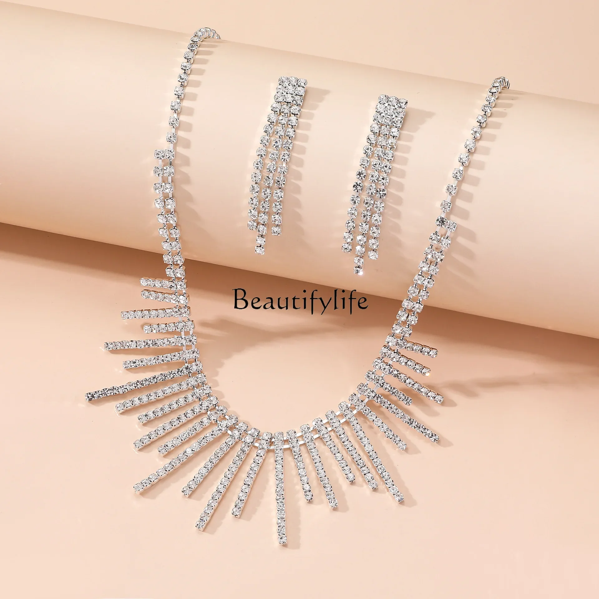 

Brilliant Rhinestones Irregular Clavicle Chain Earrings Set Bridal Wedding Accessories