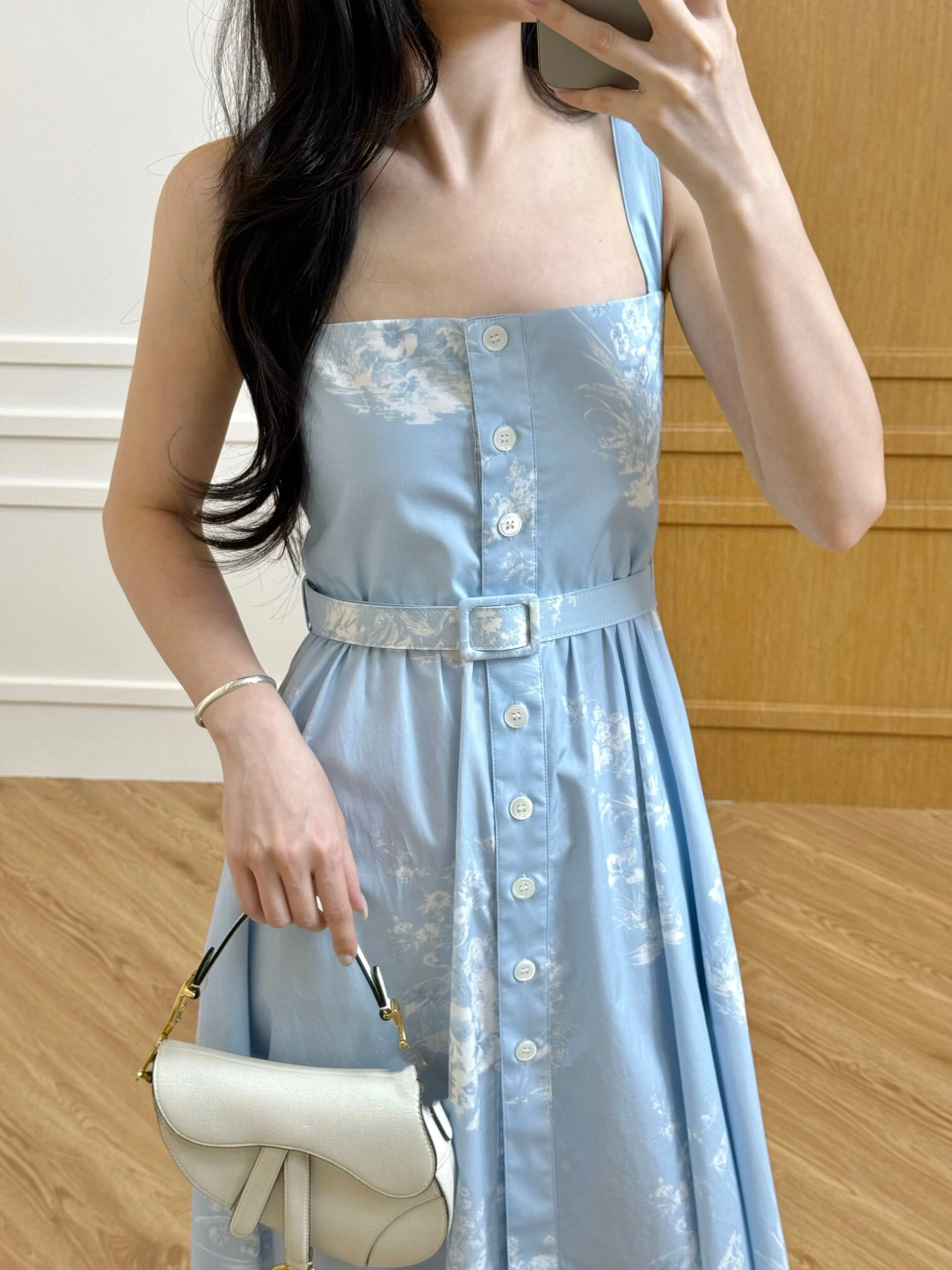Sundress Midi Floral - Luxuriöses Designer-Midikleid aus blauer Baumwolle mit