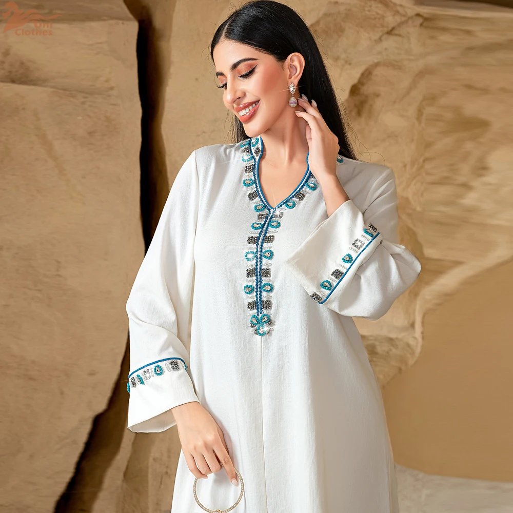 

Zahraa Luxury Dubai Abaya Dress for Women Summer Middle East Muslim White Robe Islam Holiday Outift Embroidery Morocccan Kaftan
