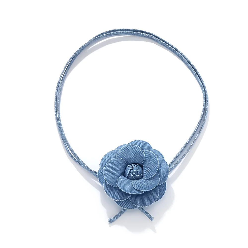 Personalized fashion handmade laminated denim fabric flower pendant necklace design sense adjustable cloth flower rope neck chai