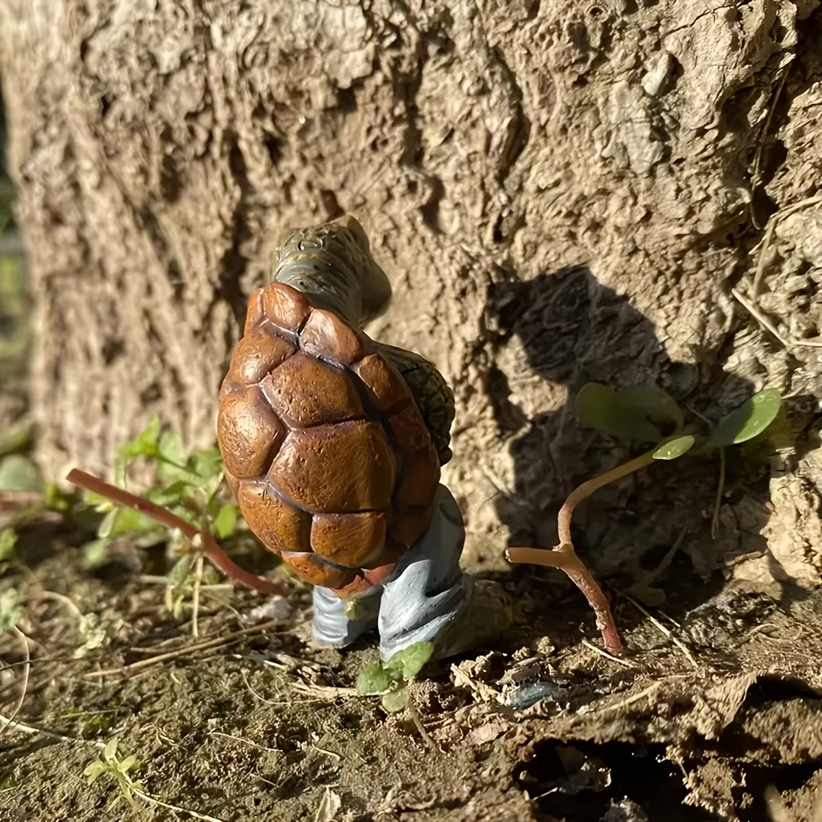 Whimsical Turtle Urinal Statue, Fun Garden Bonsai Desk Decor for Outdoor Courtyard or Home