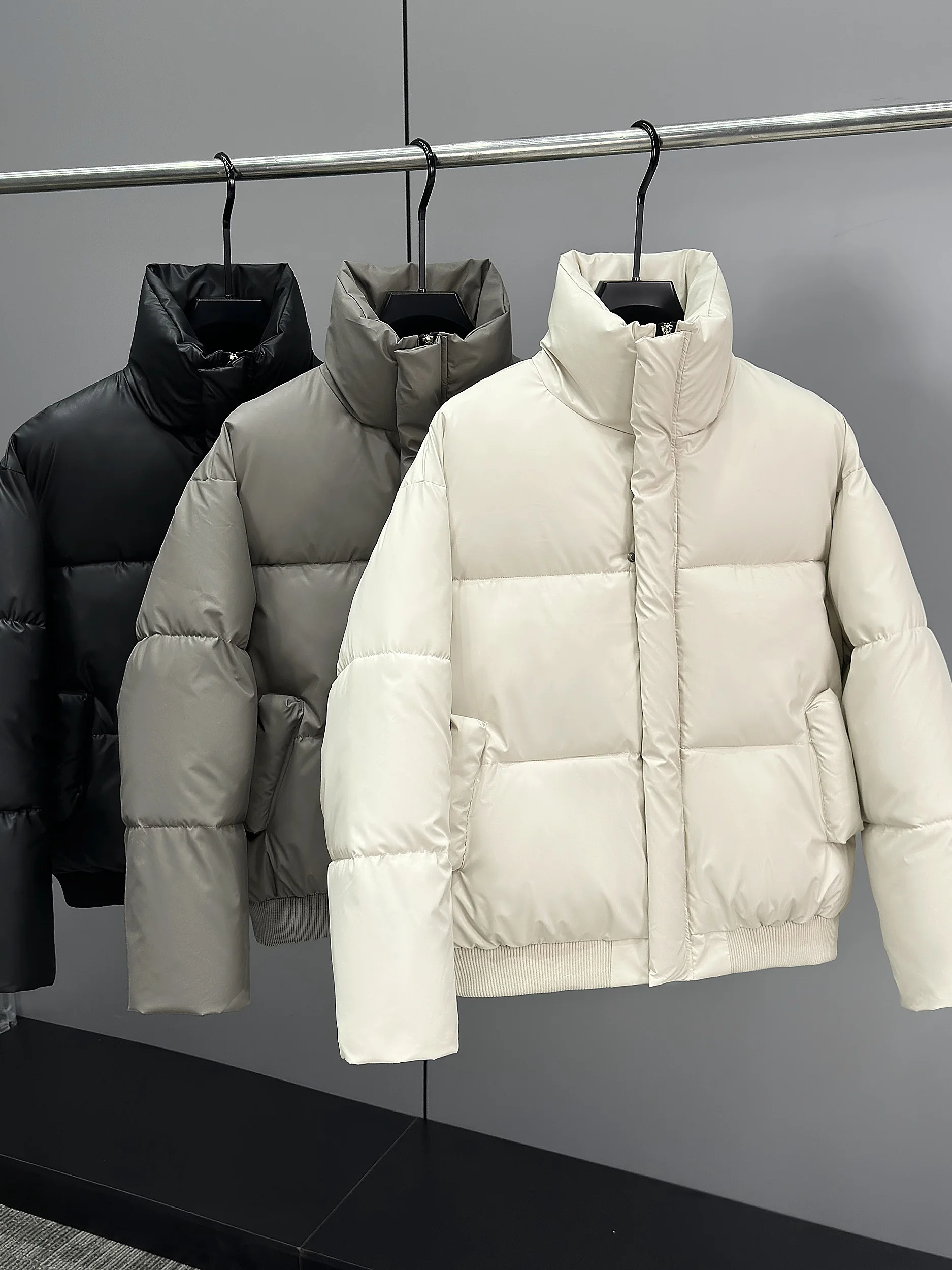 

Winter New Loose Fit Stand Collar PU Leather down Cotton Jaet Men's Thi Warm Bread Sle Couple's Faionable Ci Casual...