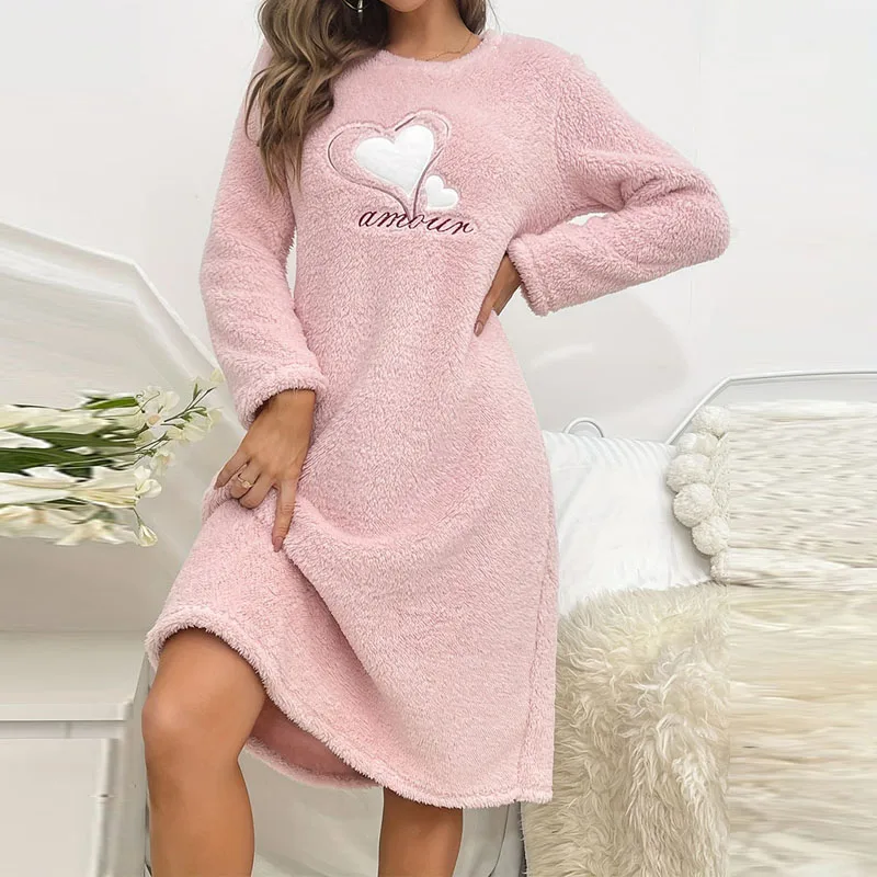 2Pcs/set love facecloth long-sleeved thickened warm women\'s pajamas over the head in the long section of the student nightgown