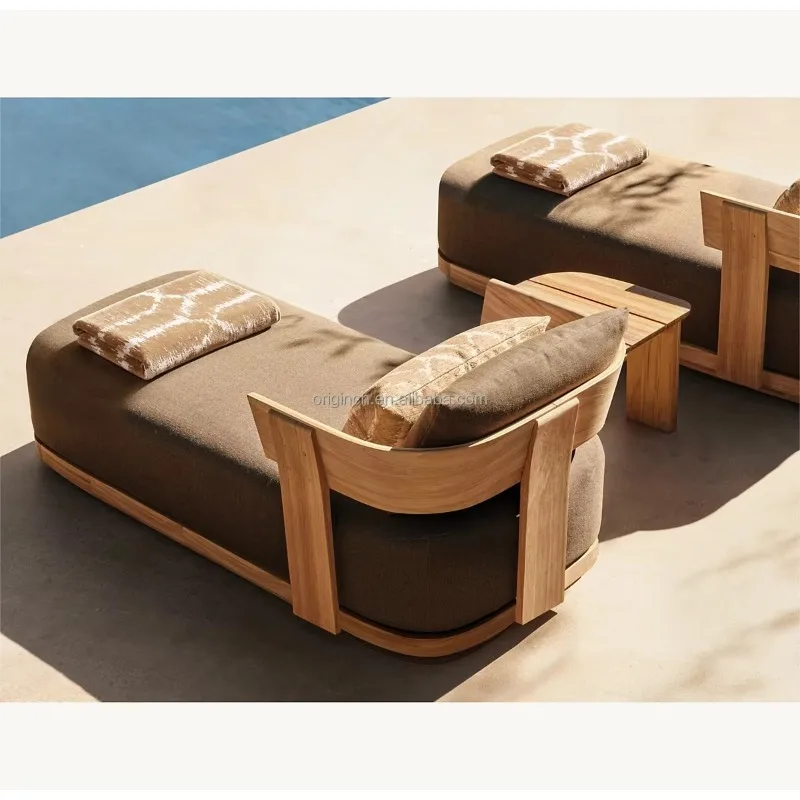 

Luxury Outdoor Furniture Flared Arms Upholstered Cushion All-Weathered Teak Chaise Lounge