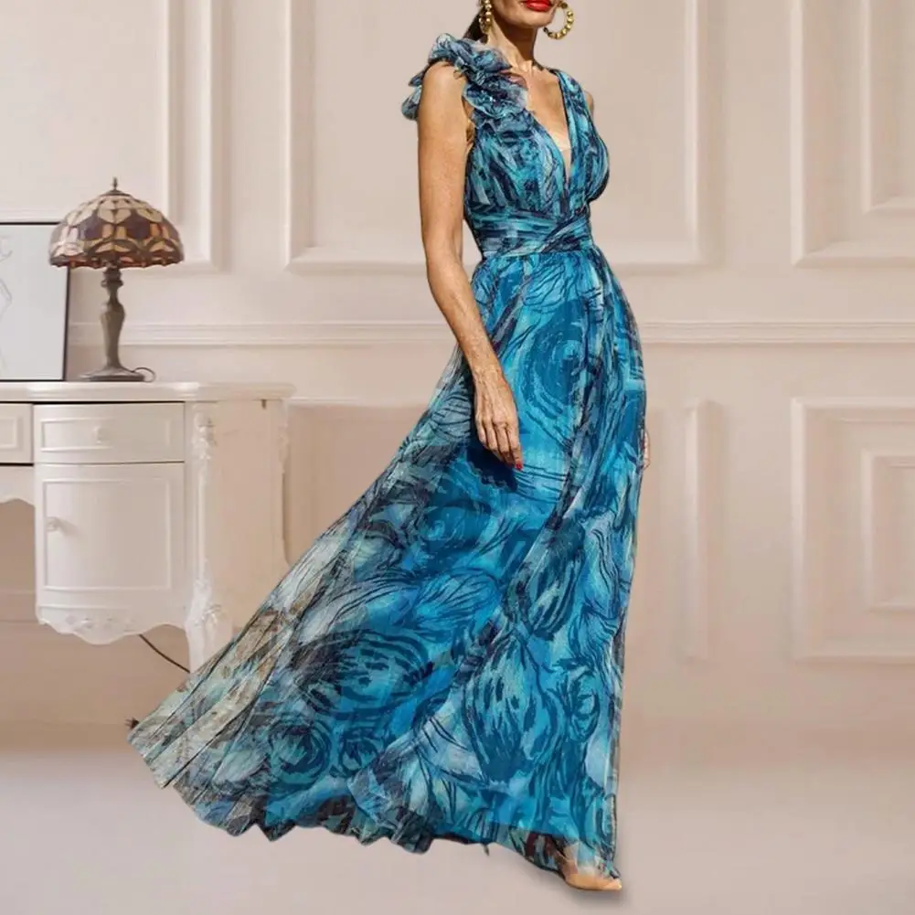 Plissee Design Kleid böhmischen Stil Frauen Abend Maxi kleid mit tiefen V-Ausschnitt Blumen dekor doppels chichtigen großen Saum für den Urlaub