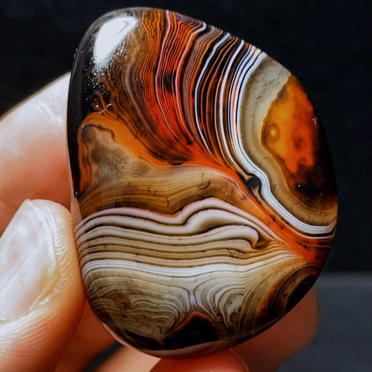 Natural Banded Agate Banded Pattern, Polished Tumbled, Nature Made, Rock Collection, Crystal Collection, Table Display