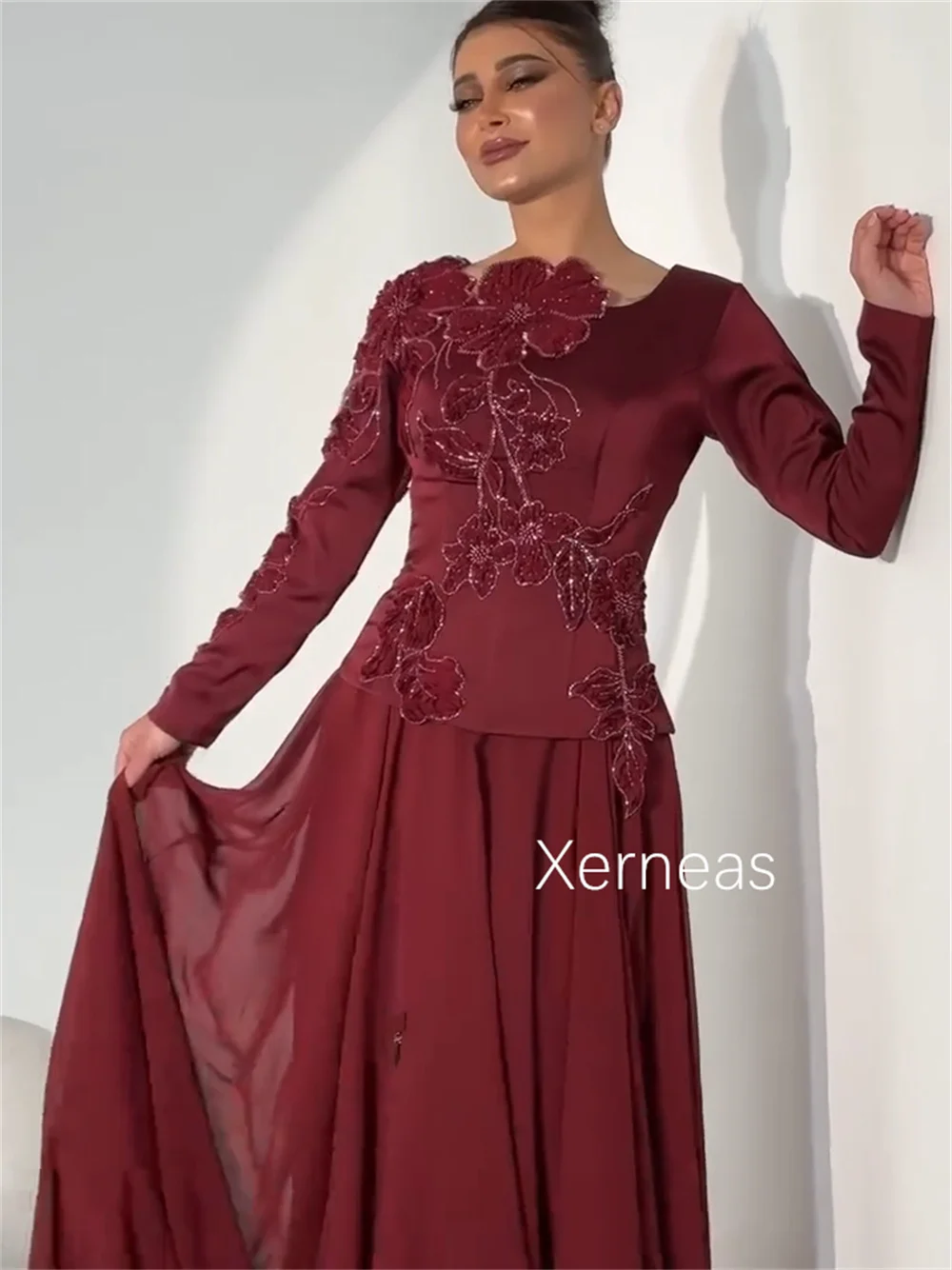 Maßgeschneiderte Chiffon-Faltenmuster im chinesischen Stil, A-Linie, O-Ausschnitt, lange Kleider, maßgeschneiderte Anlässe, passende Abendkleider