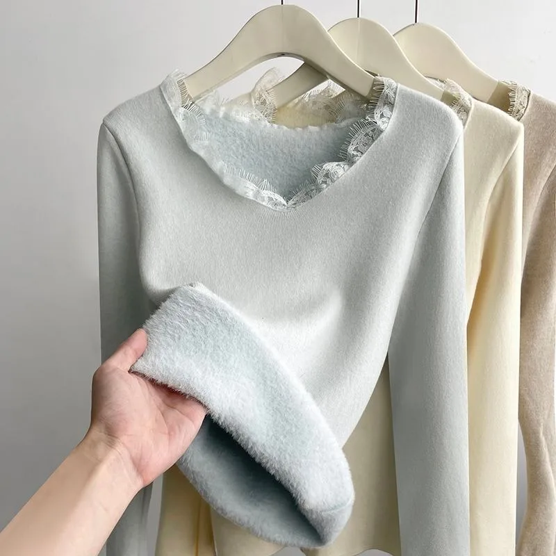 

Autumn and Winter All-in-one Velvet Thickened Lace Solid Color V-neck Slim Knitted Base Sweater