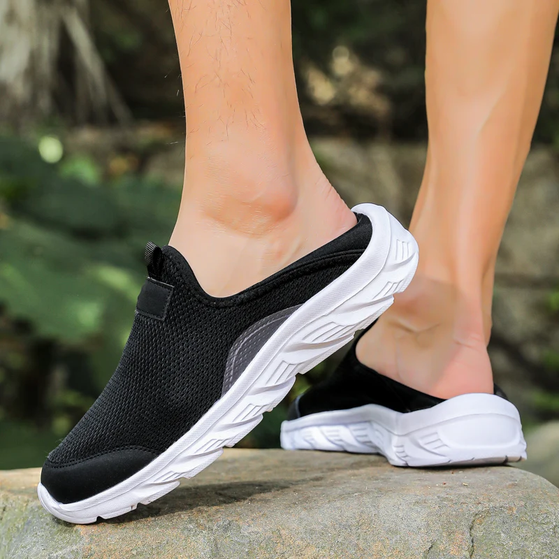 

Мужская обувь из сетки. Обувь из дышащей и эластичной ткани на плоской подошве, с низким вырезом, облегающим мелким отверстием для повседневной прогулки.