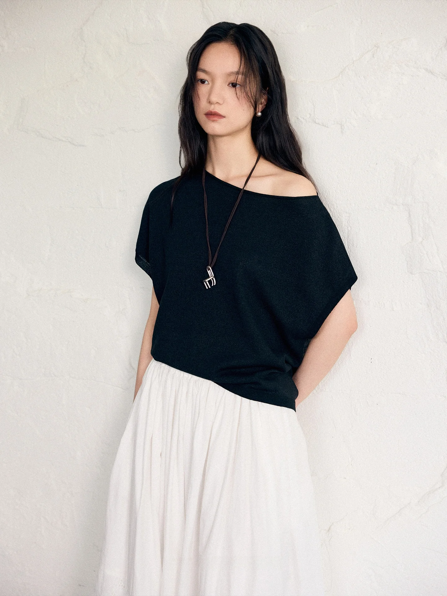 

Женская трикотажная футболка из шелковистой ткани, свободного кроя, летняя, с коротким рукавом, круглым вырезом, дышащая, двусторонняя, разноцветная.