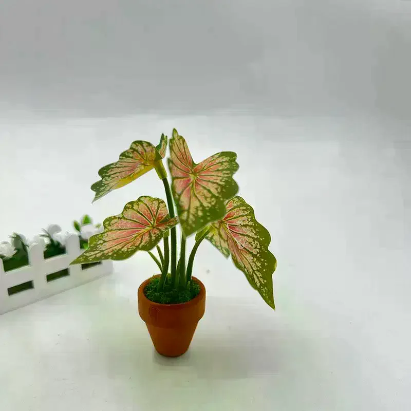 1Pcs Miniature Scandinavian Style Decoration Dollhouse Green Plants Mini Taro Turtle Back Green Potted Plants Props Model