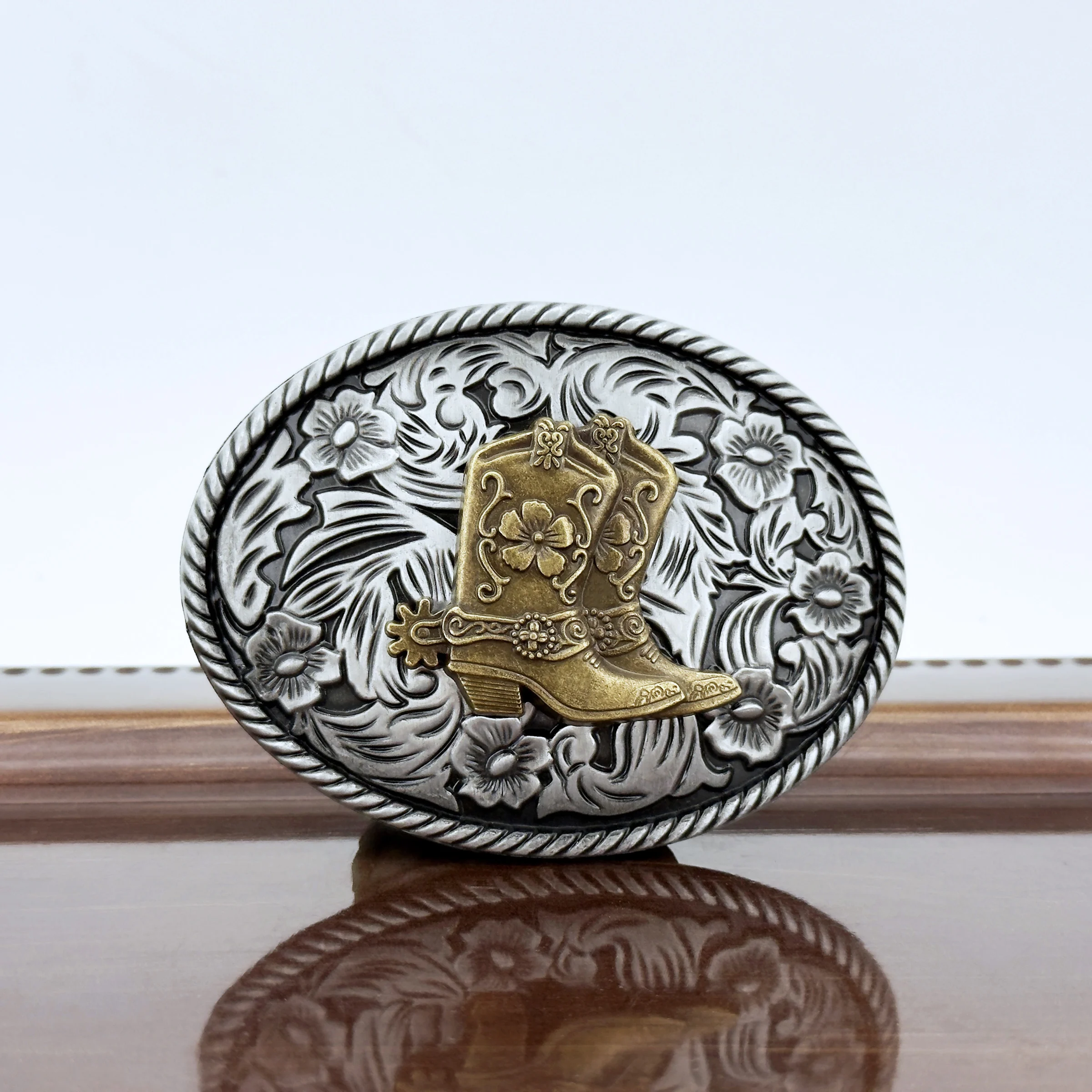 1 قطعة الأحذية البيضاوية النمط الغربي شخصية مع أنماط منحوتة رائعة DIY بها بنفسك عادية متعددة الاستخدامات مشبك حزام قابل للاستبدال