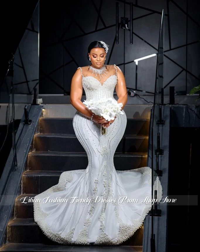 Elegant Pearl Beaded Mermaid Wedding Dress