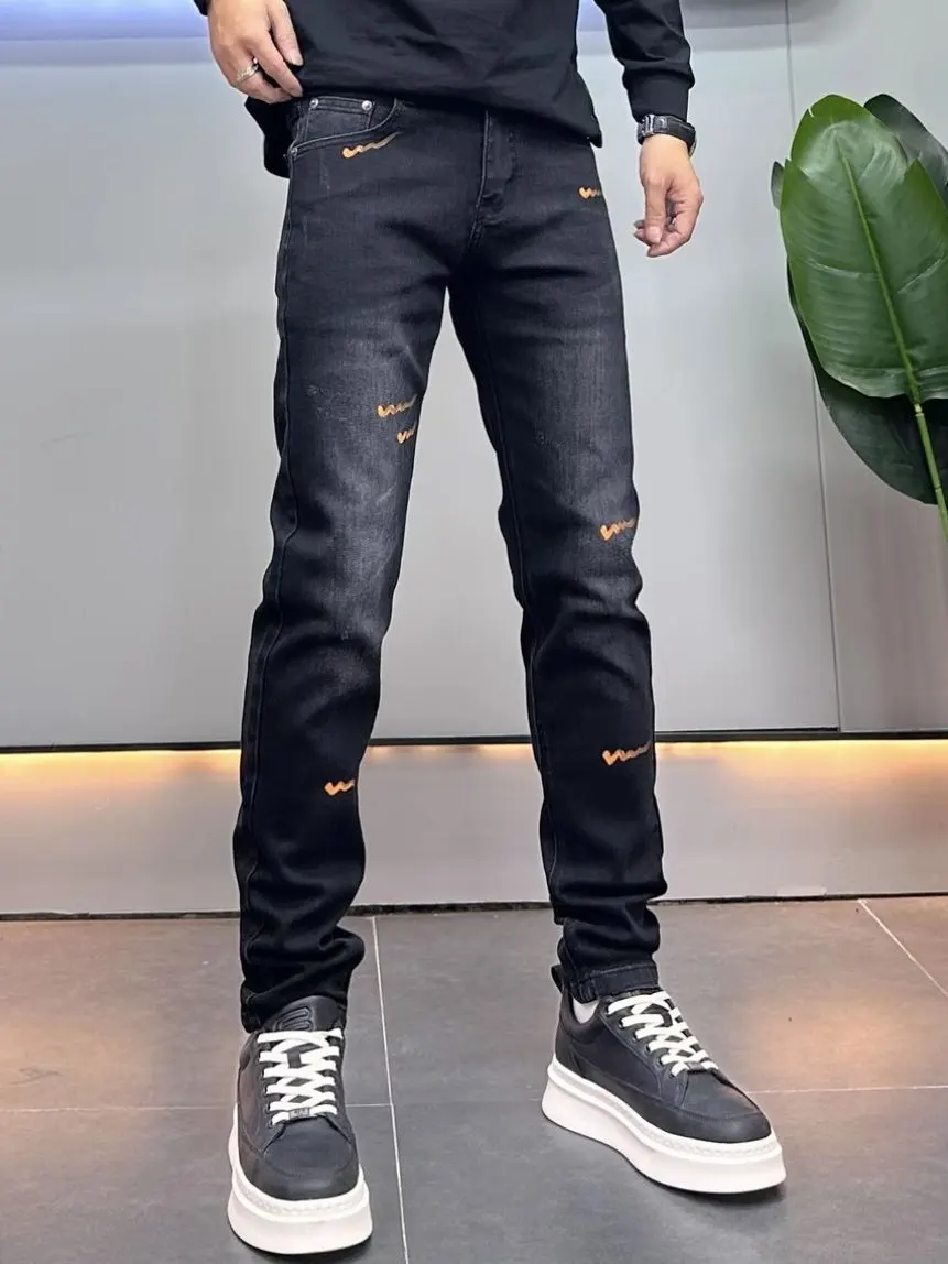 

Hand-Painted Print Slim Fit Men's Jeans Elastic Casual Bla Denim Pants Faionable Korean Sle Spring Autumn New Design
