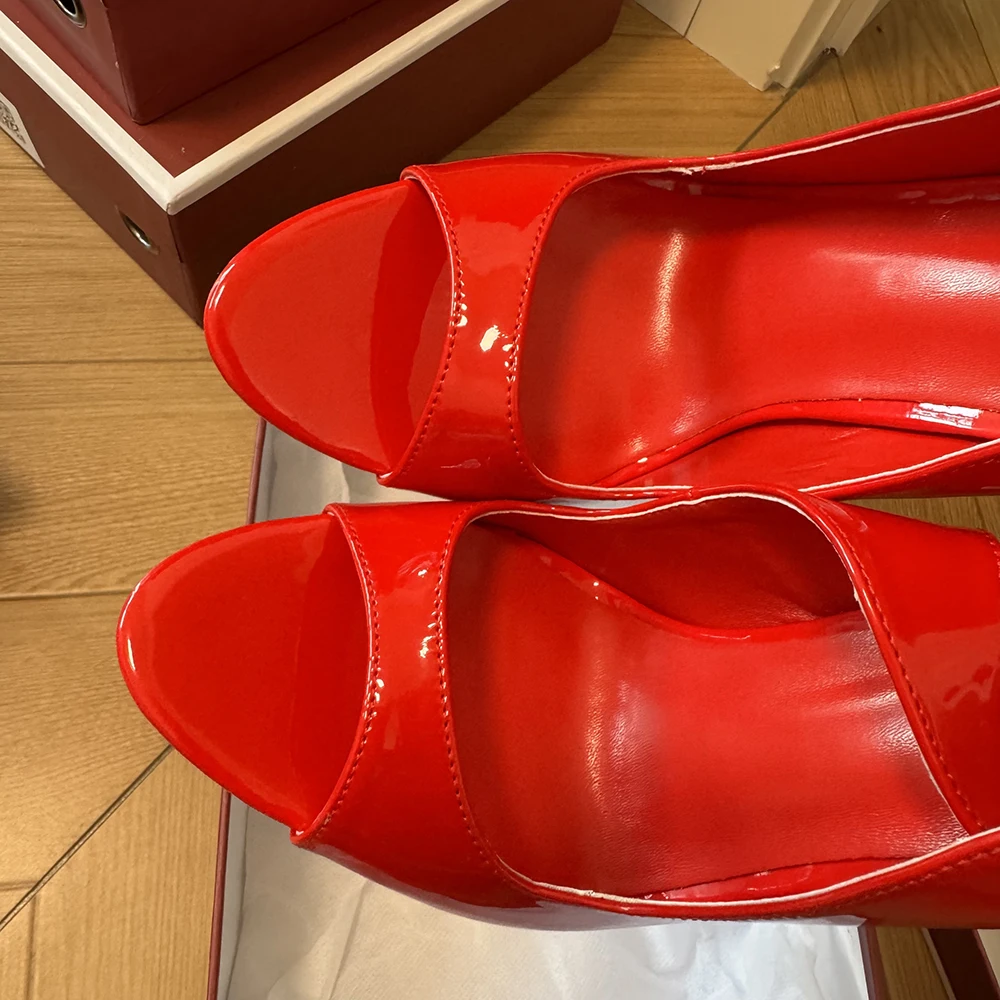 جديد وصول النساء 16 سنتيمتر المعادن عالية الكعب مثير الصنادل الحمراء الخناجر مدبب تو الكعوب نموذج رجل اللمحة تو للجنسين أحذية حجم كبير