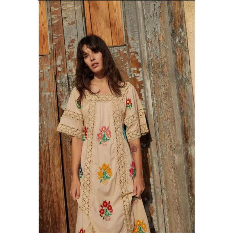 Abito lungo Boho floreale ricamato con scollo quadrato in pizzo all'uncinetto scollato Abito lungo estivo da donna per le vacanze al mare