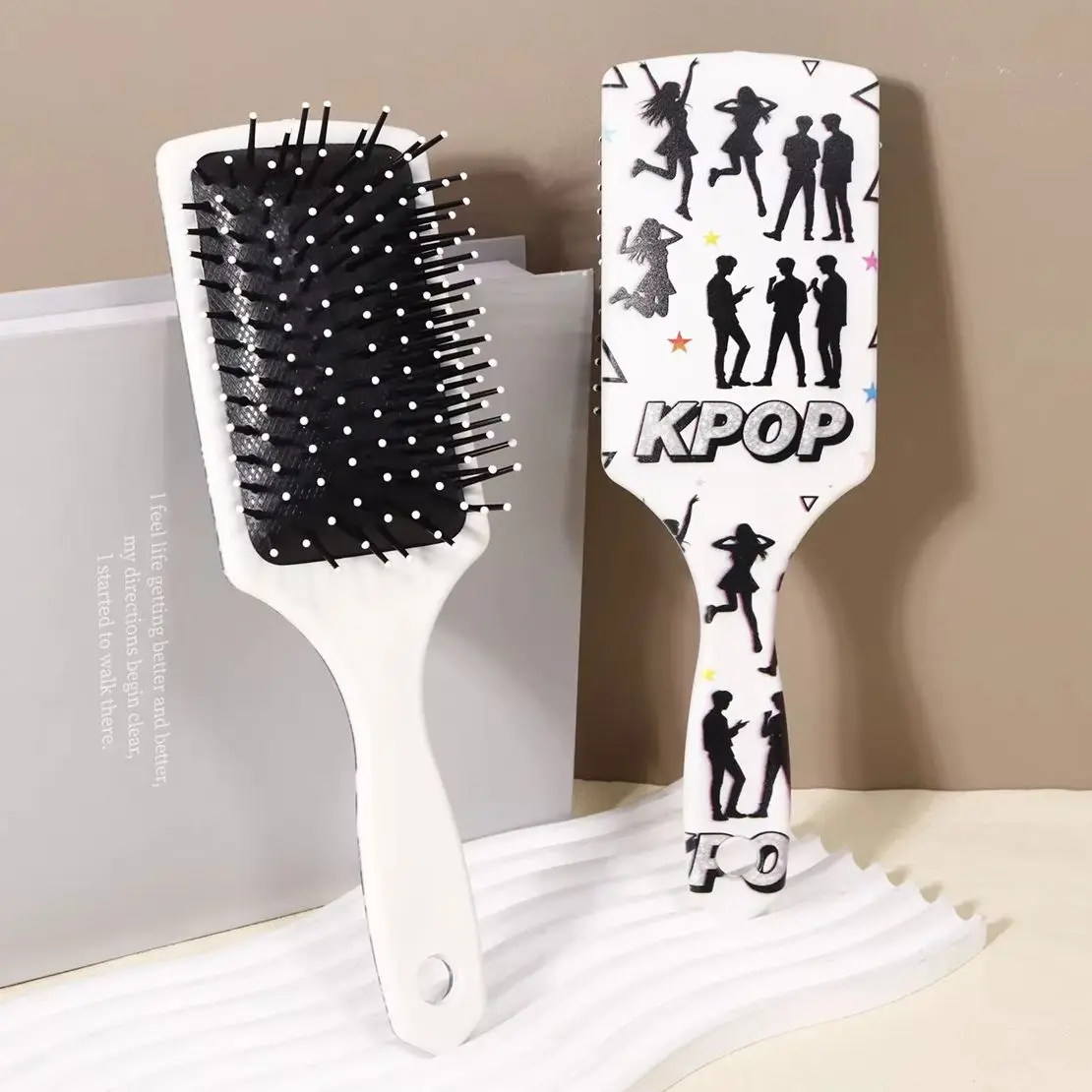 

1pc KPOP music themed air cushion hair comb - Smooth hair and scalp massage, anti tangling, Special for real hair wigs