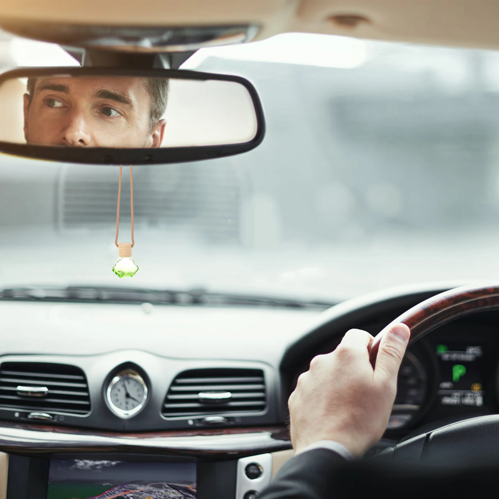 

5PCS Car Perfume Pendant High White Glass Essential Oil Diffuser Bottle Hanging Air Freshener for Home Decor Romantic Gift