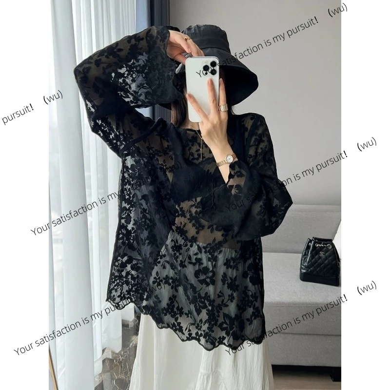 

Spring and Autumn New Lace Shirt High-end Hollow Embroidery Loose Large Size Long Sleeve Bottom Shirt