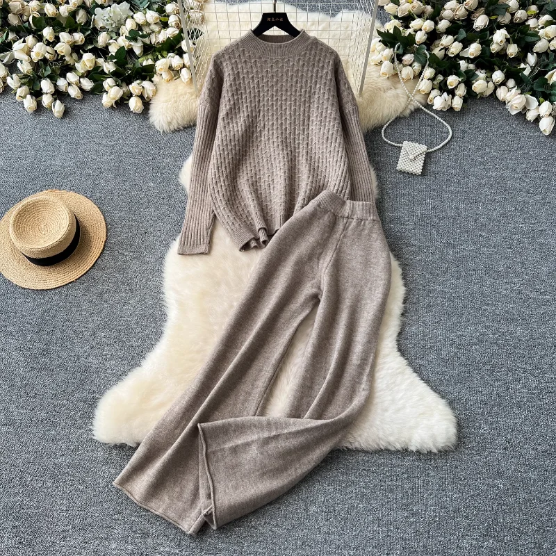 REALEFT Autumn Winter 2 Pieces Women\'s Sets Outfit Knitted Tracksuit O-Neck Sweater and Straight Jogging Pants Suit 2024 New