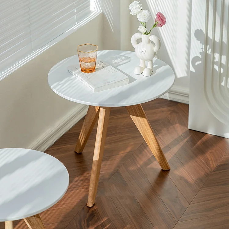 

#Scandinavian Children Study Round Simple Creative Leisure Birch Coffee Table .