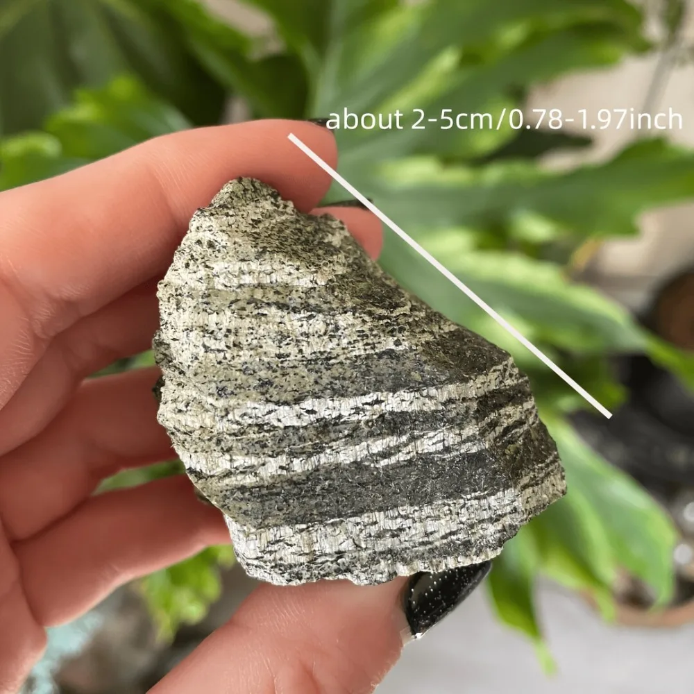 Natural green zebra-patterned rough stones, striped raw stones, decorative items and fillers for the bedroom and living room