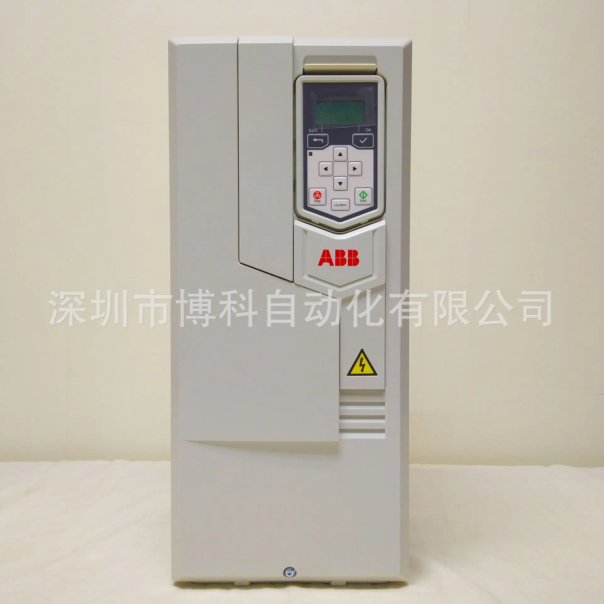 

Инвертор ABB 2025° ACS530-30KW ACS530-01-062A-4 В наличии