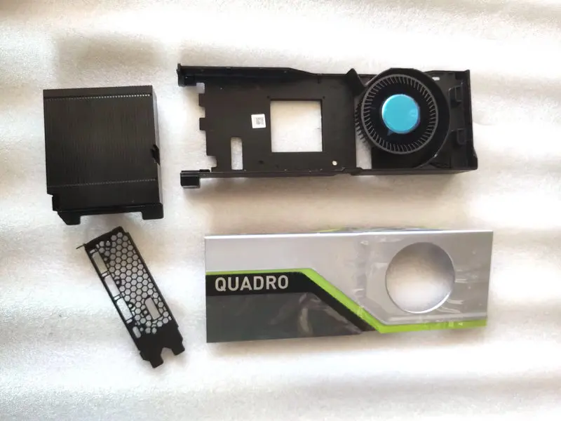 

Аксессуар для видеокарты Quadro RTX5000