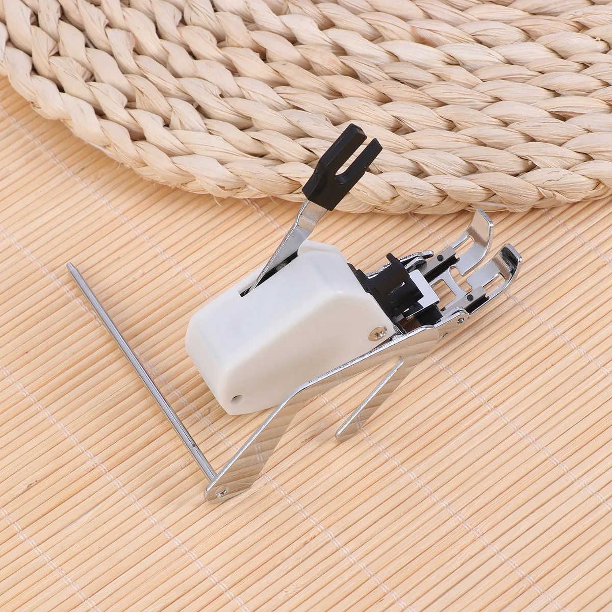 

Sewing Machine Screw-On Even Feed Walking Foot Quilting Guide For New Home Compatible Multiple Layers Fabric Durable Hard