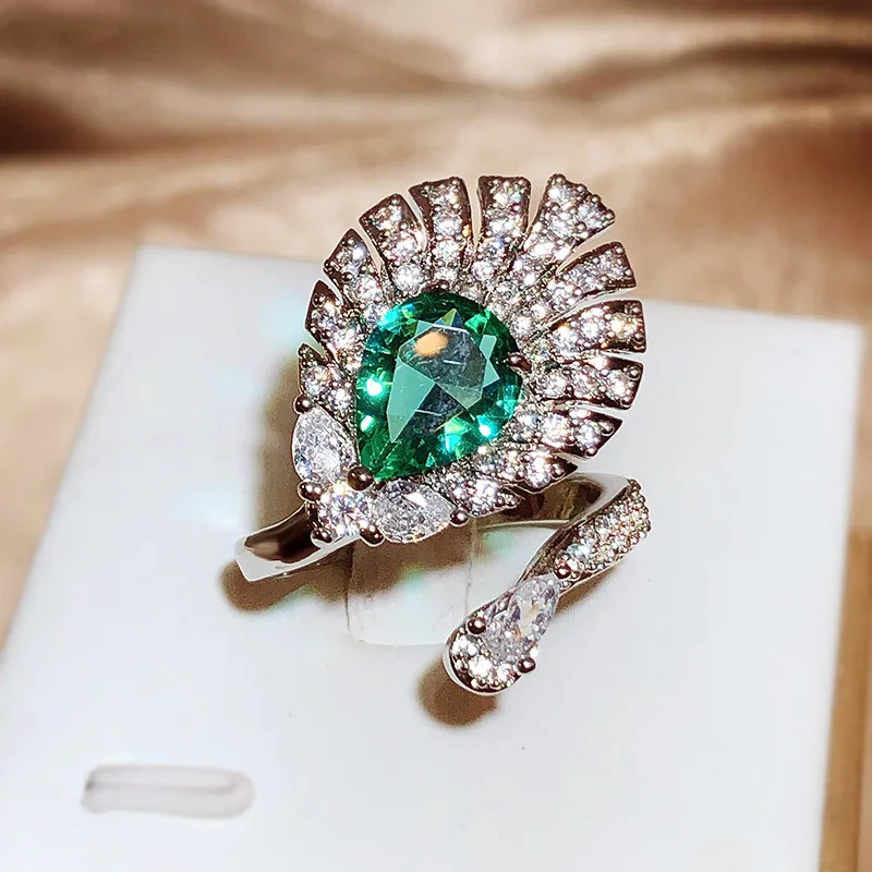 

Unique Irregular Peacock Tail Oval Emerald Full Diamond Couple Ring For Women Geometric Zirconia Engagement Bridal Gift Jewelry