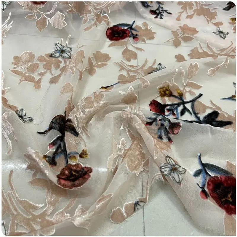 라이트 핑크 인공 실크 바닥 천 중공 Pleuche 드레스 Cheongsam 셔츠 의류 스커트 패브릭