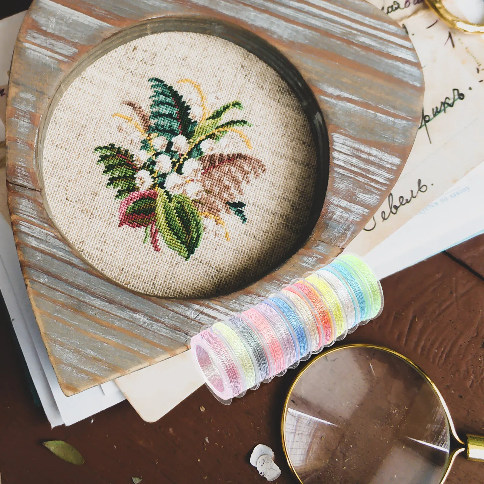 12 rolos de linha de poliéster - Embroidery Craft avaliação e preço