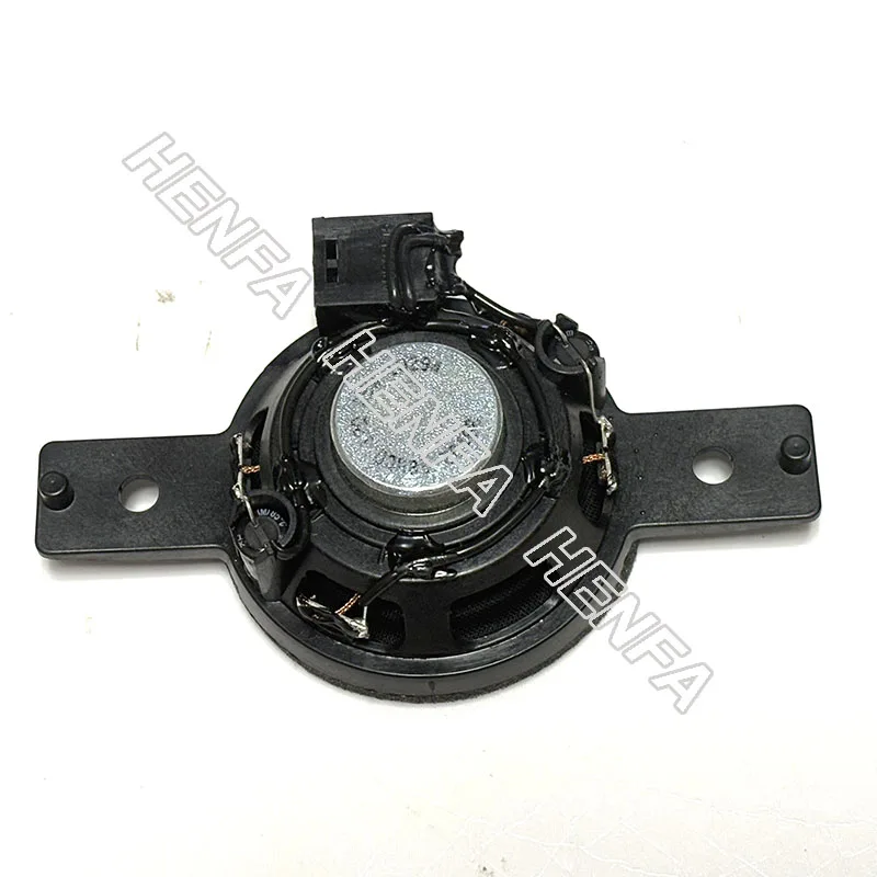Benfa Brand New Genuine Dashboard Middle Speaker 39102-68HC0 For