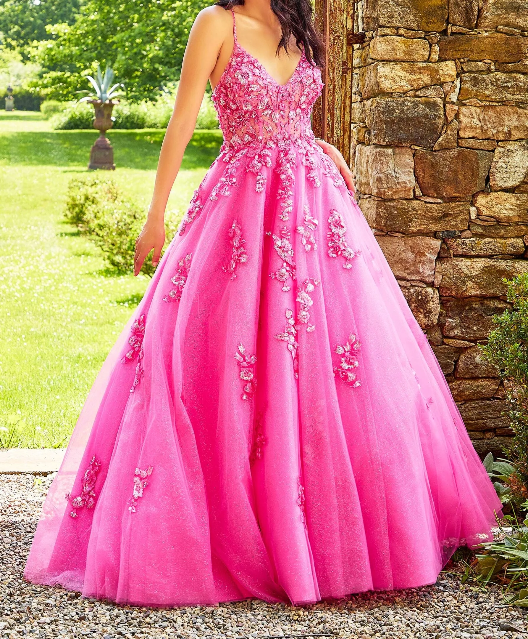 Vestido de baile amarillo con apliques de tul para quinceañera, vestido de noche con cuello en V, sin mangas, Espalda descubierta, largo hasta el suelo, hermoso