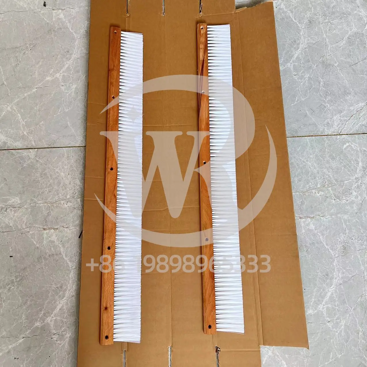 

Komori LS40 L40 Gripper Bar Paper Pick-up Brush Tooth Bar Brush Komori Paper Powder Brush for Komori Parts